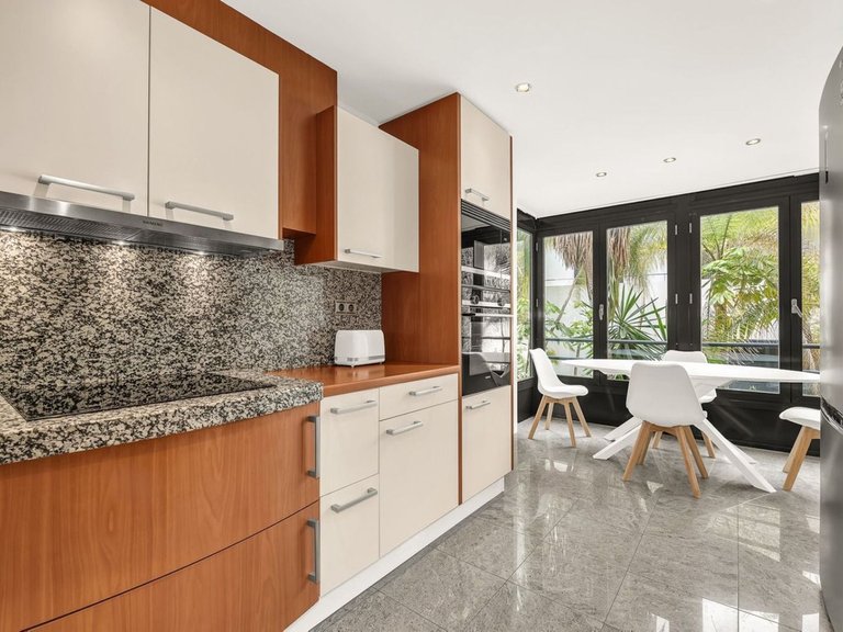 Apartment for Sale in Los Monteros, Malaga 15