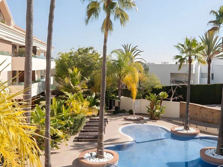 Apartment for Sale in Los Monteros, Malaga 2
