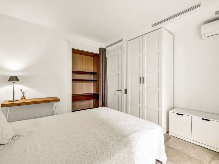 Apartment for Sale in Los Monteros, Malaga 26