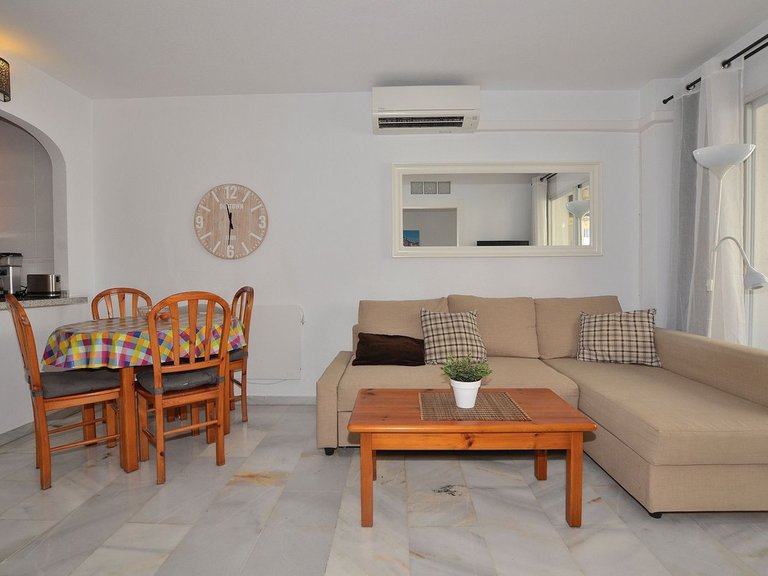 Apartment for Sale in Arroyo De La Miel, Malaga 4