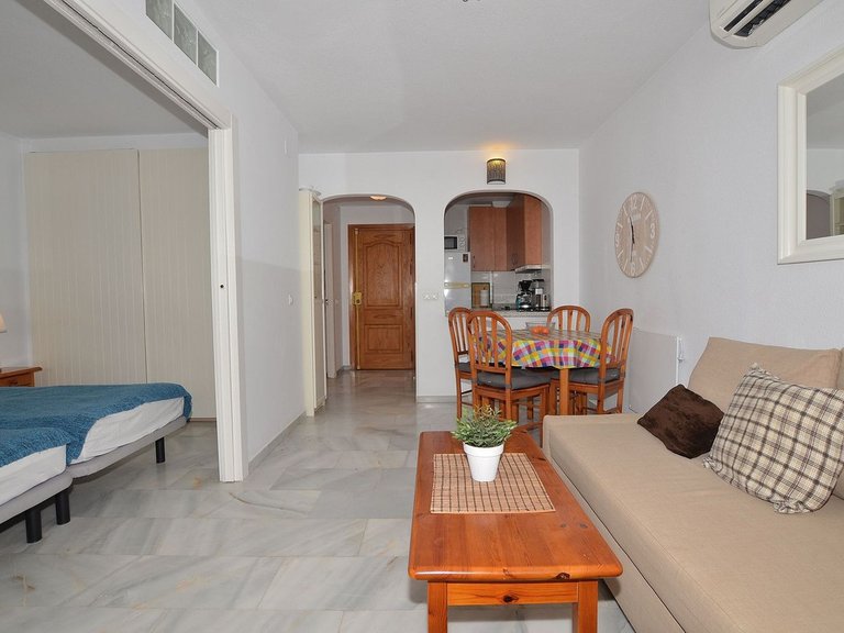 Apartment for Sale in Arroyo De La Miel, Malaga 5