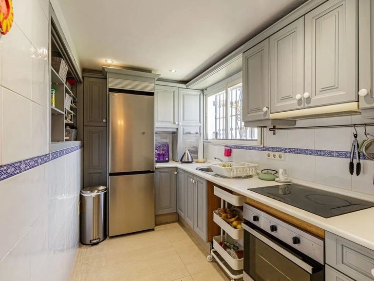 Town House for Sale in Estepona, Malaga 14