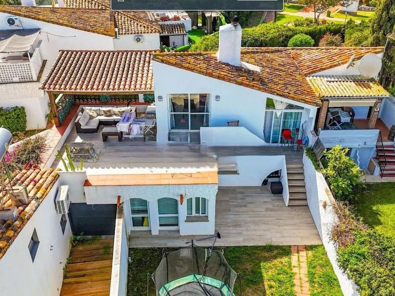 Town House for Sale in Estepona, Malaga 25