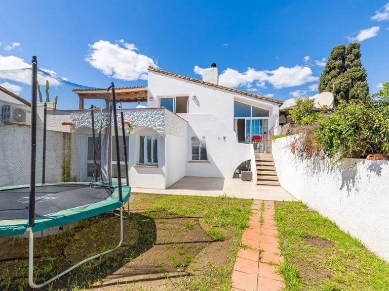 Town House for Sale in Estepona, Malaga 3
