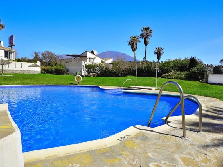 Town House for Sale in Estepona, Malaga 30