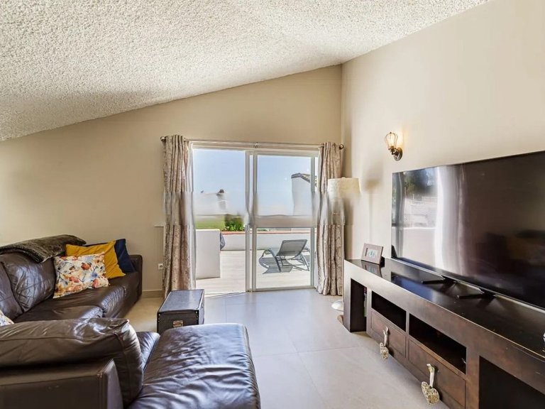 Town House for Sale in Estepona, Malaga 8