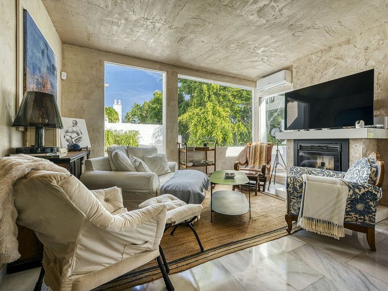 Apartment for Sale in Costa del Sol, Guadalmina Baja, Malaga 14
