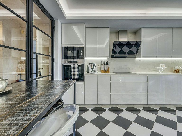 Apartment for Sale in Costa del Sol, Guadalmina Baja, Malaga 19