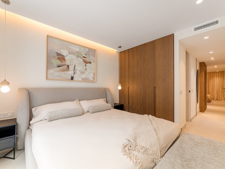 Apartment for Sale in Benahavís, Malaga 10