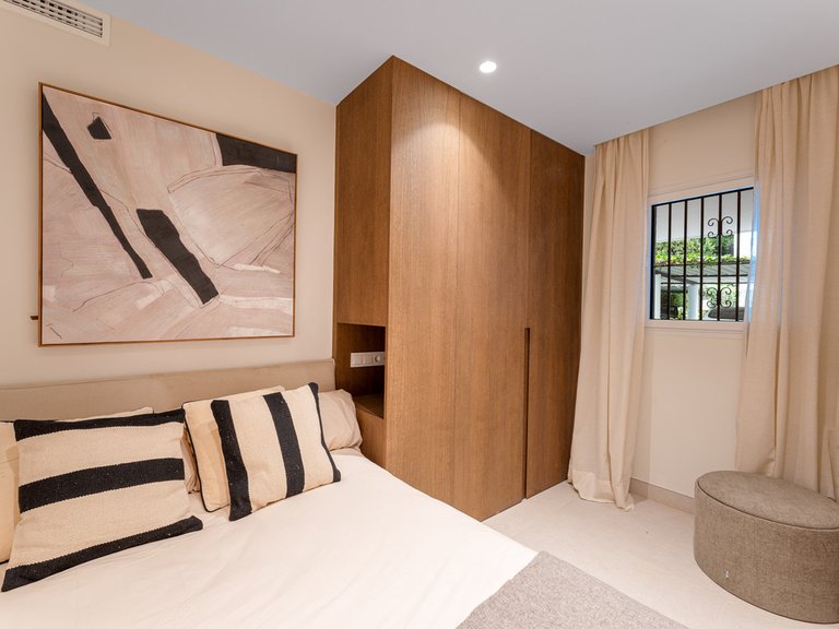 Apartment for Sale in Benahavís, Malaga 14