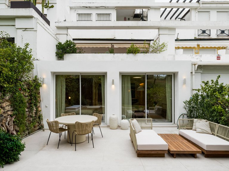 Apartment for Sale in Benahavís, Malaga 17