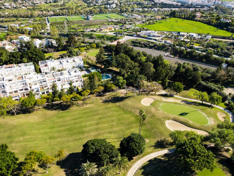 Apartment for Sale in Benahavís, Malaga 25