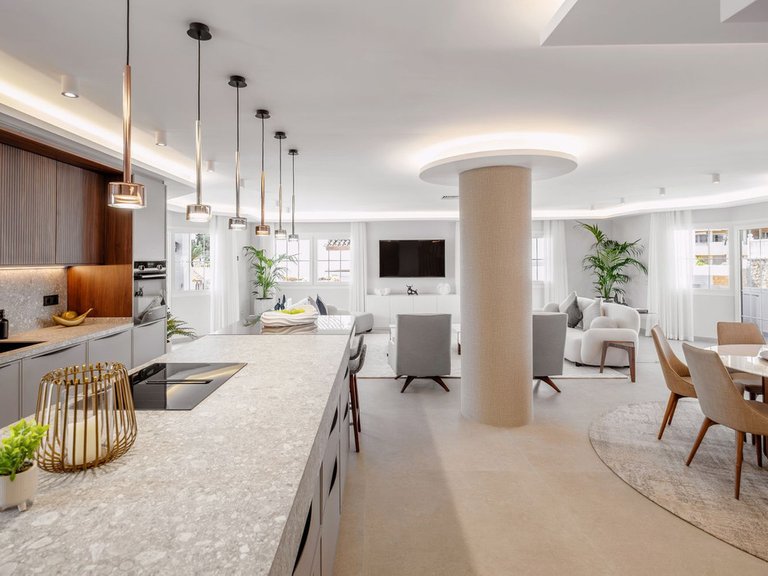 Penthouse for Sale in Nueva Andalucía, Malaga 4