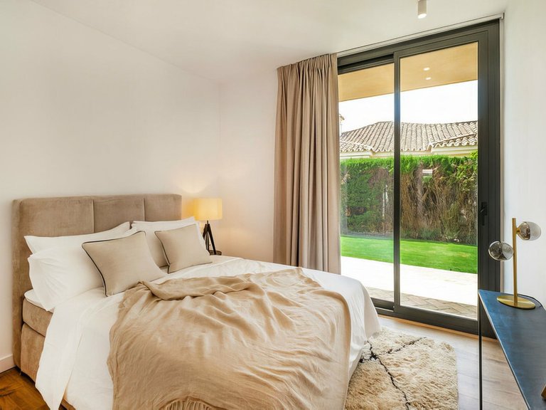 Villa for Sale in Benahavís, Malaga 12