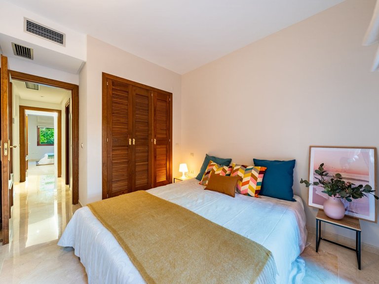 Apartment for Sale in Marbella, Malaga 11