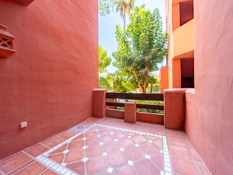Apartment for Sale in Marbella, Malaga 14