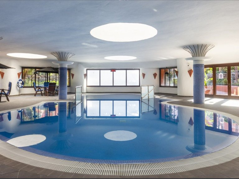 Penthouse for Sale in New Golden Mile, Malaga 23