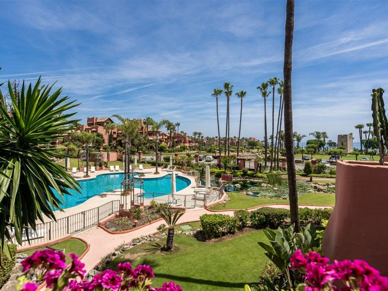 Penthouse for Sale in New Golden Mile, Malaga 27