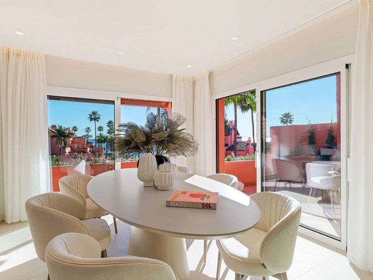 Penthouse for Sale in New Golden Mile, Malaga 3