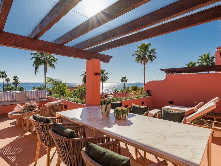 Penthouse for Sale in New Golden Mile, Malaga 37