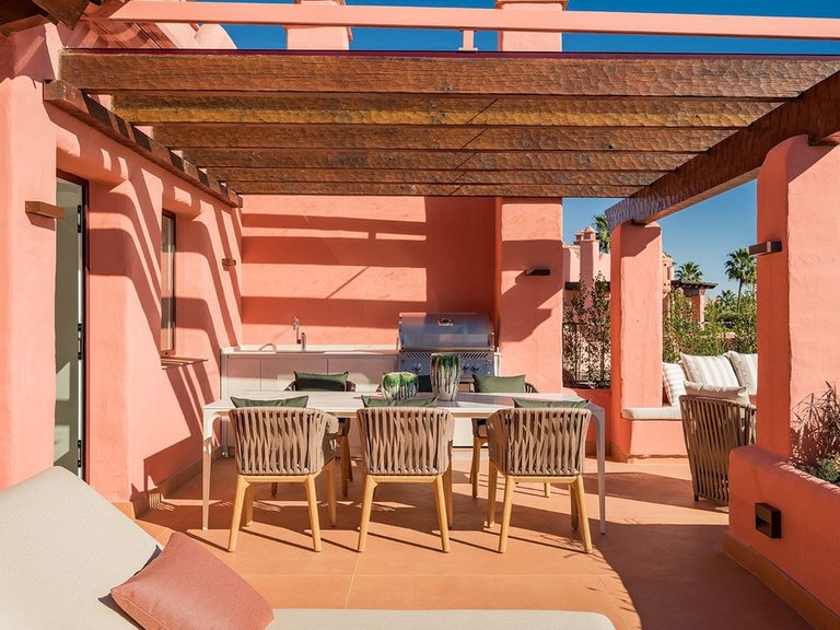 Penthouse for Sale in New Golden Mile, Malaga 39