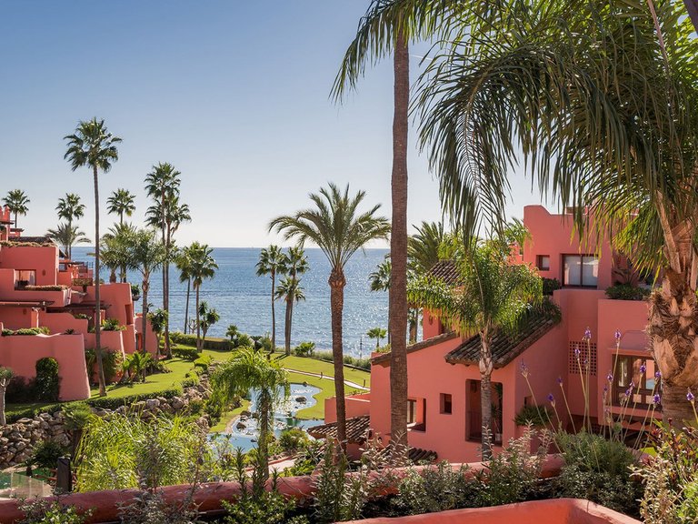 Penthouse for Sale in New Golden Mile, Malaga 43