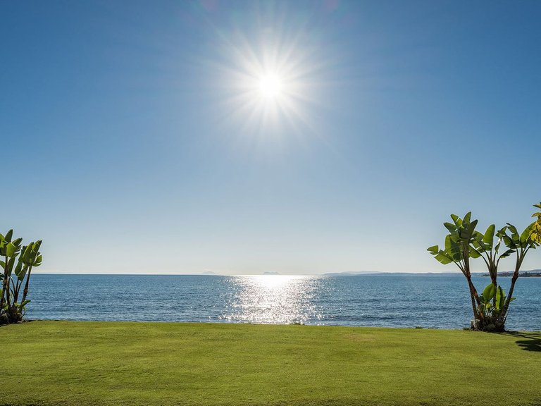 Penthouse for Sale in New Golden Mile, Malaga 45