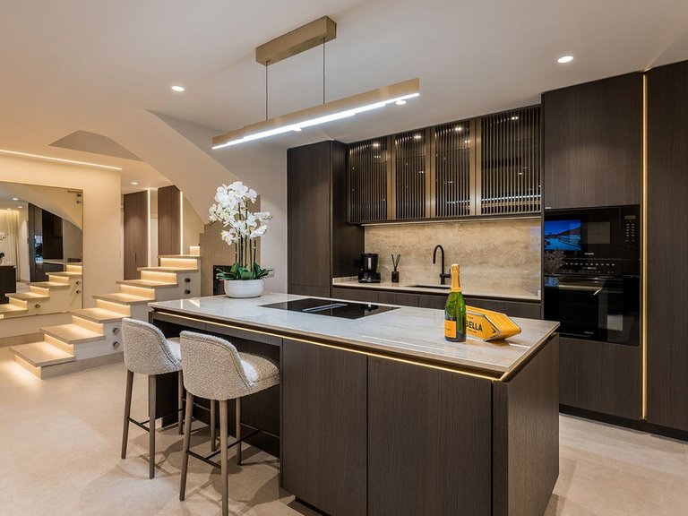 Penthouse for Sale in New Golden Mile, Malaga 54