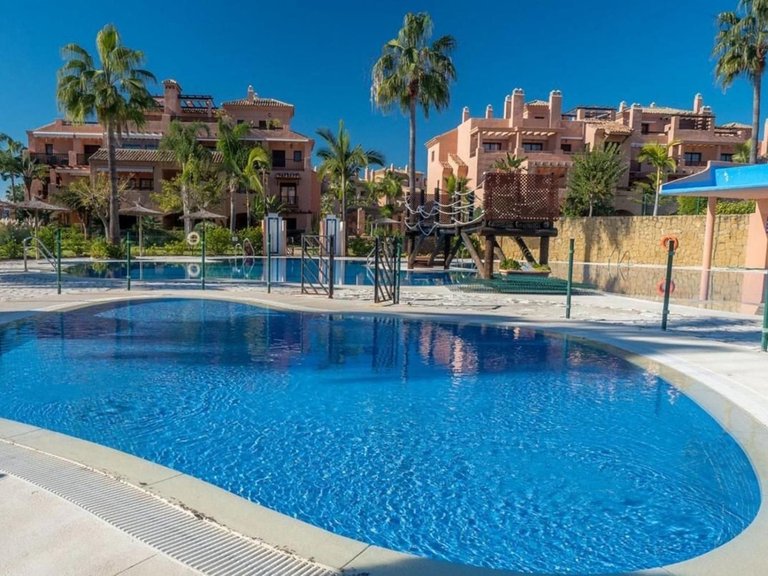Apartment for Sale in Hacienda Del Sol, Malaga 26