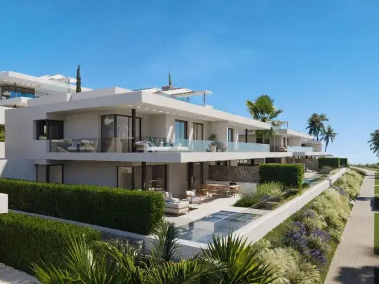 Villa for Sale in Costa del Sol Santa Clara, Malaga 2