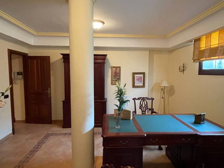 Villa for Sale in San Pedro De Alcántara, Malaga 12