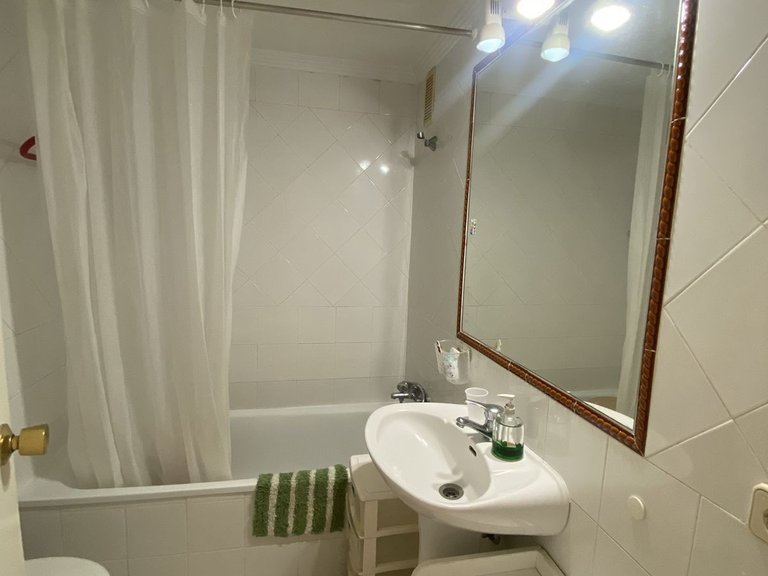 Apartment for Sale in Marbella, Malaga 12