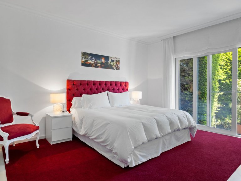 Villa for Sale in Marbella, Malaga 34