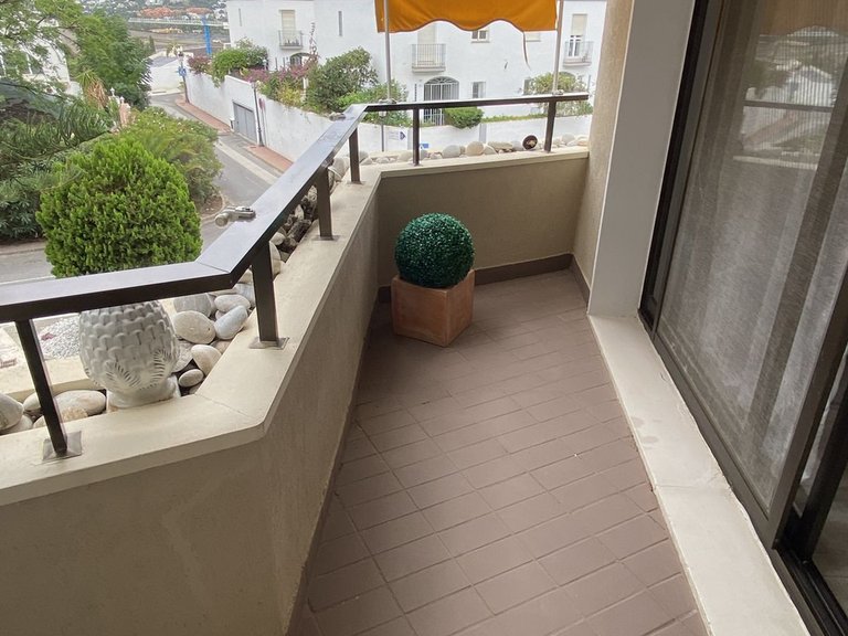 Apartment for Sale in Atalaya, Malaga 16