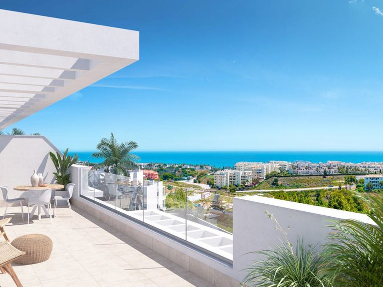 Apartment for Sale in Mijas Costa, Malaga 1