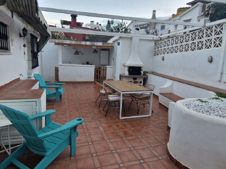 Villa for Sale in Fuengirola, Malaga 1