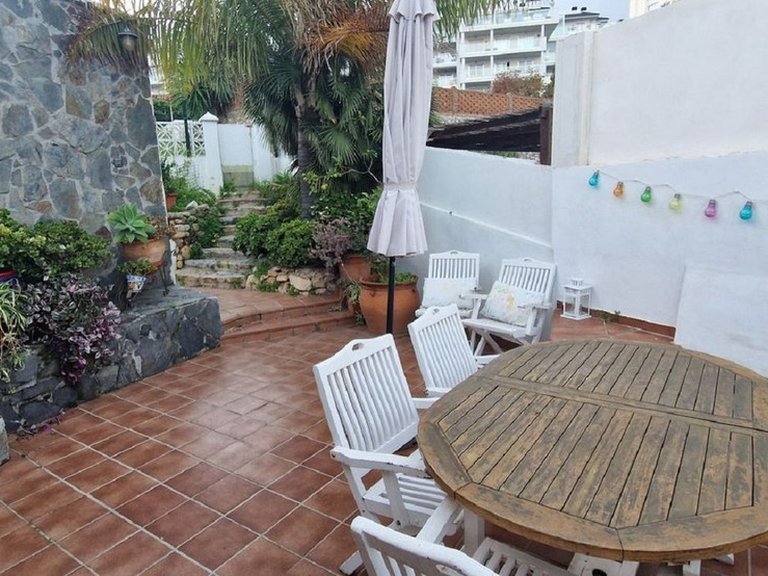Villa for Sale in Fuengirola, Malaga 16