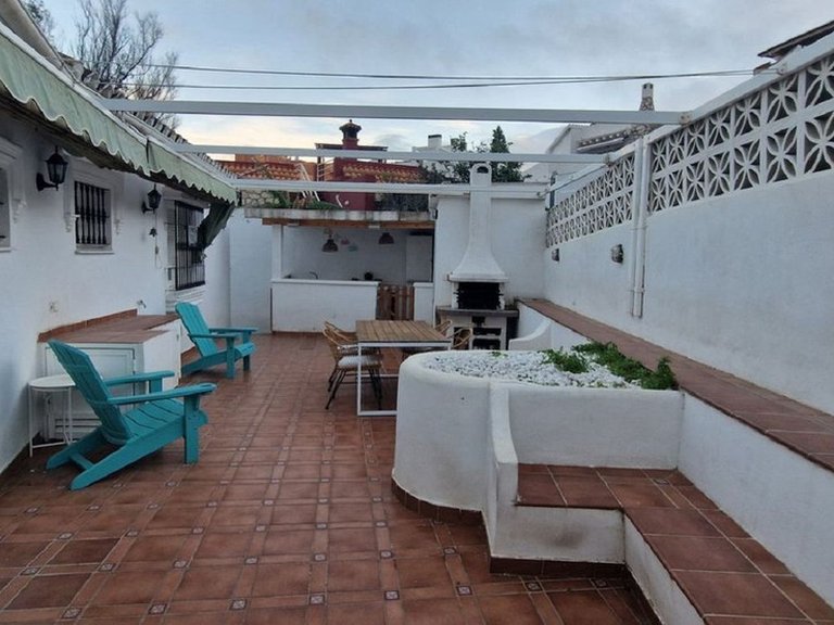 Villa for Sale in Fuengirola, Malaga 2