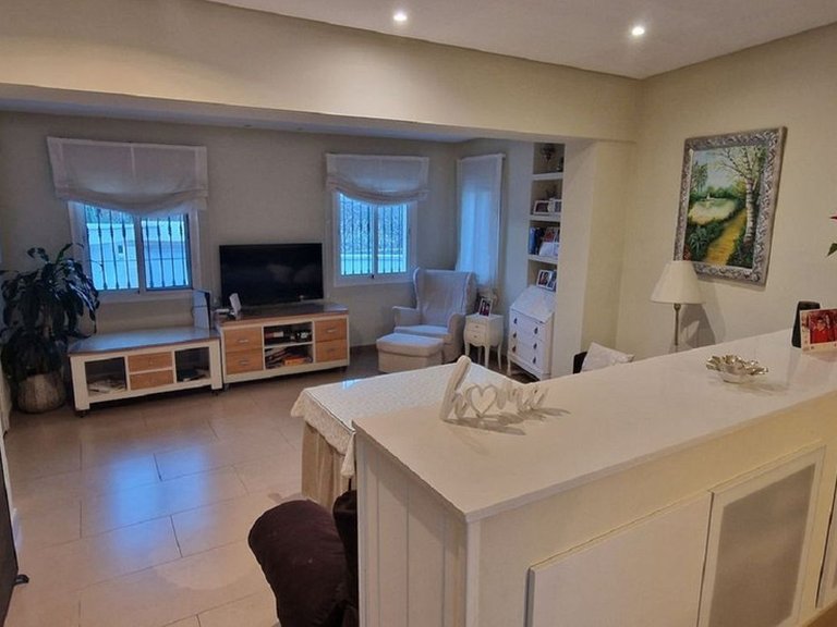 Villa for Sale in Fuengirola, Malaga 4