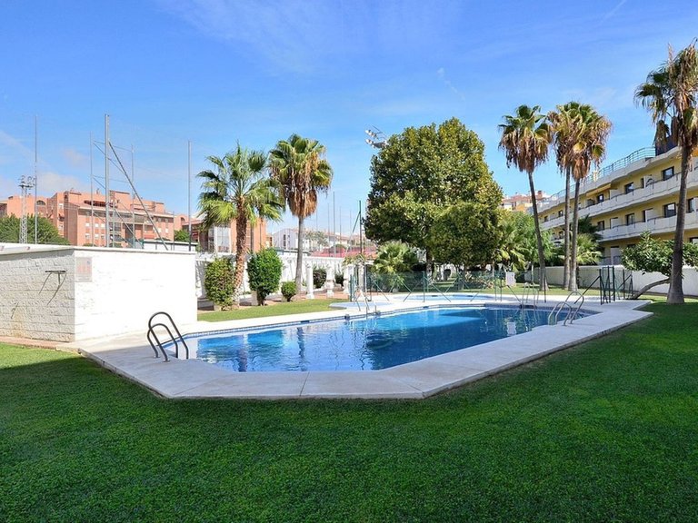 Penthouse for Sale in Arroyo De La Miel, Malaga 21