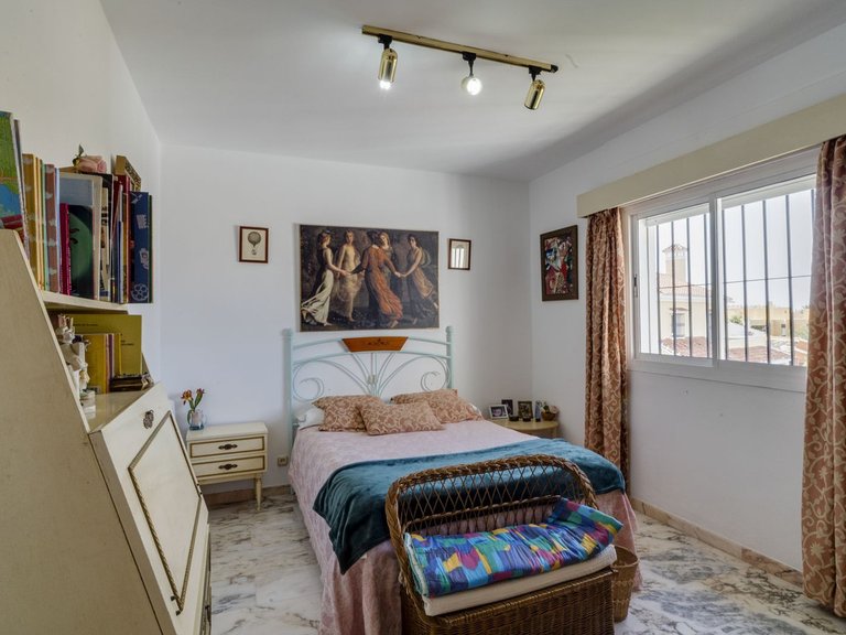 Villa for Sale in Marbella, Malaga 31