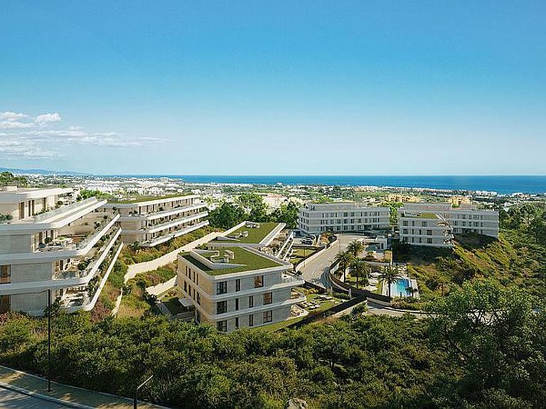 Apartment for Sale in New Golden Mile, Malaga 4