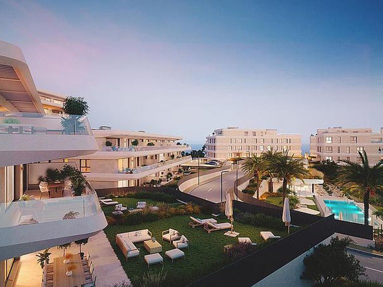 Apartment for Sale in New Golden Mile, Malaga 6