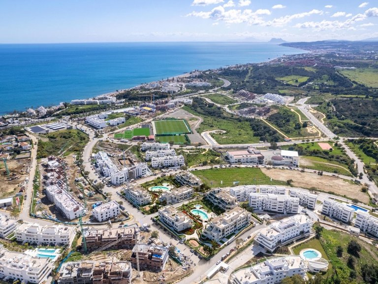 Penthouse for Sale in Costa del Sol Estepona, Malaga 11