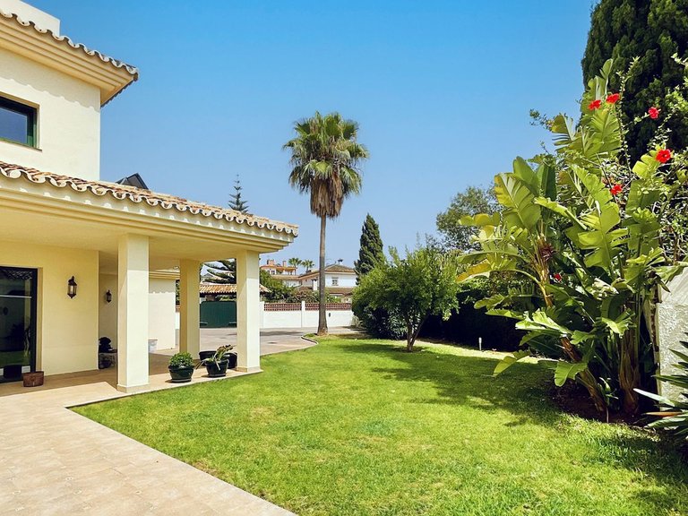 Villa for Sale in Marbella, Malaga 2