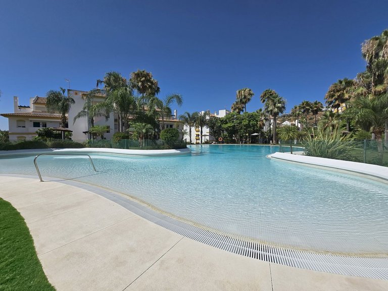 Apartment for Sale in Calanova Golf, Malaga 20