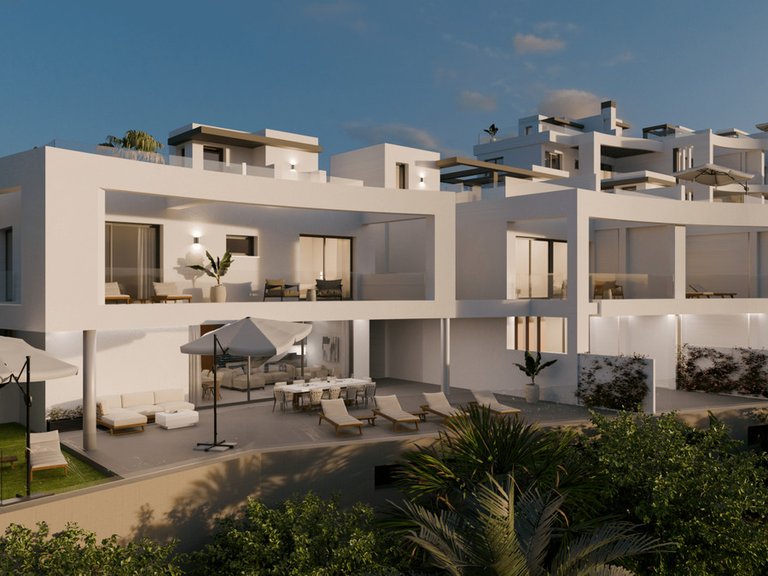 Town House for Sale in Riviera Del Sol, Malaga 1