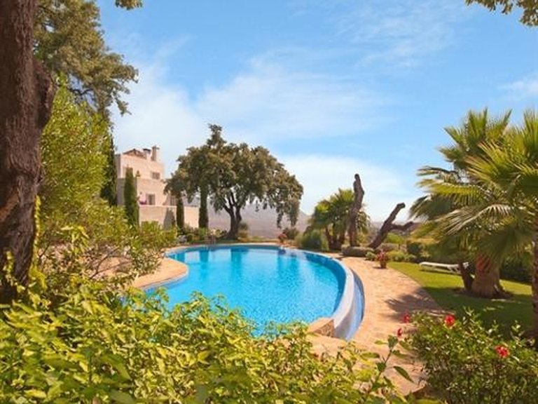 Apartment for Sale in La Mairena, Malaga 20