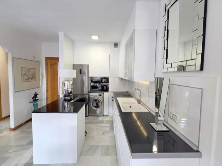 Apartment for Sale in San Luis De Sabinillas, Malaga 7