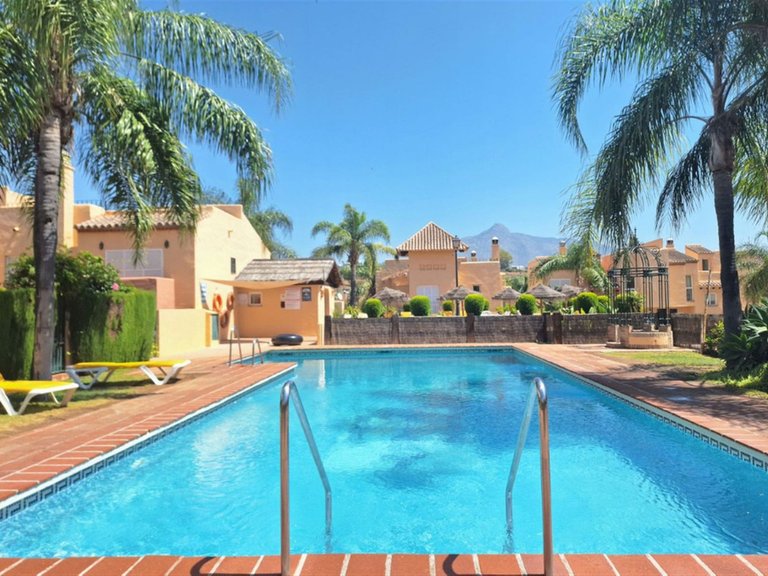 Town House for Sale in Nueva Andalucía, Malaga 2